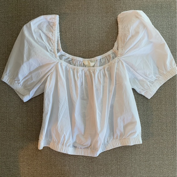 H&M | Tops | Hm Lightweight Puffer Sleeve Tshirt | Poshmark